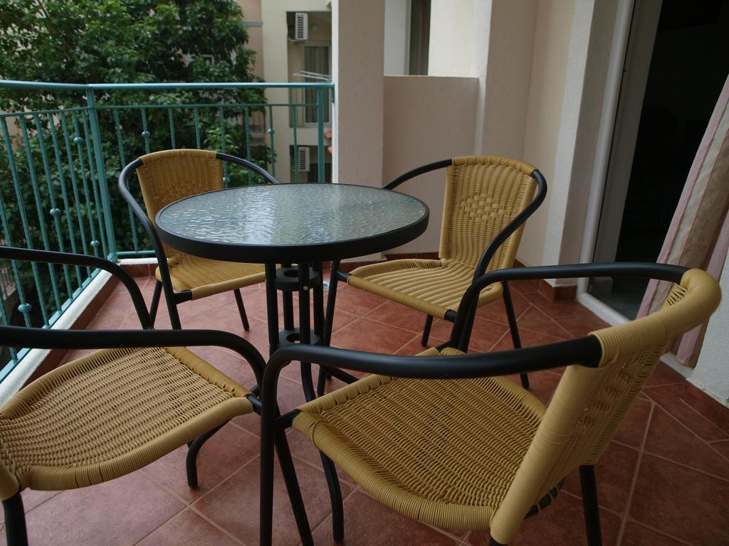 Apartments Obala Dragovic Petrovac Rom bilde